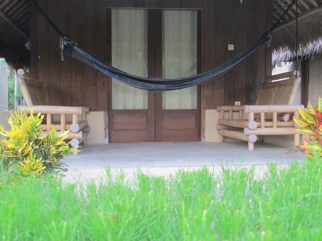 Selong Belanak Bungalows Екстер'єр фото